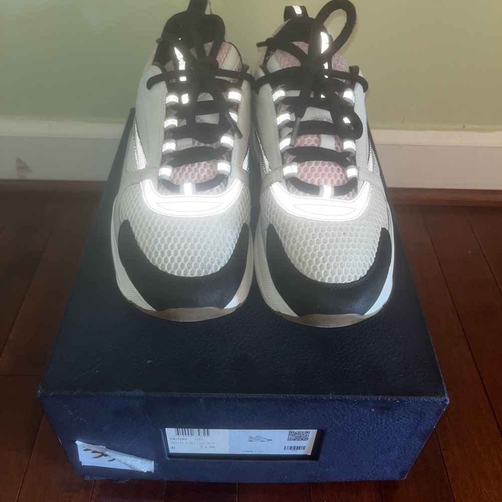 Exclusive Dior B22 Size EU 41